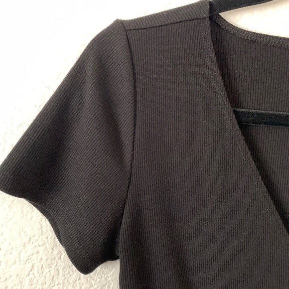 Forever 21 Rushed Drawstring Ribbed Crop Top - Picture 5 of 8